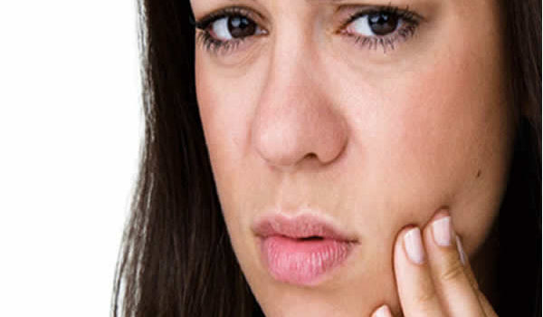 Como evitar ter cáries nos dentes?